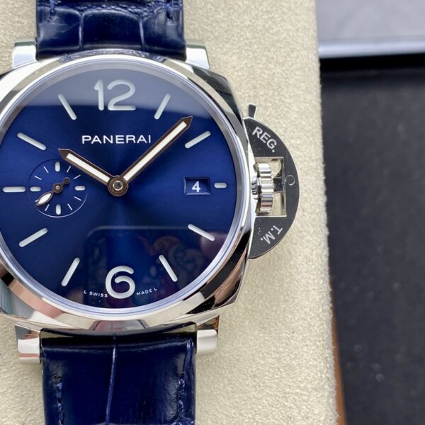 VS Factory Panerai Submersible QuarantaQuattro Luna Rossa 44mm PAM01681 1:1 Super Clone – DDP.900 Movement