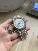 VS Factory Rolex Datejust 41mm Two-Tone Rose Gold Silver Fluted Motif Dial Jubilee Bracelet (126331) 1:1 Super Clone – DD3235 Movement - Image 4