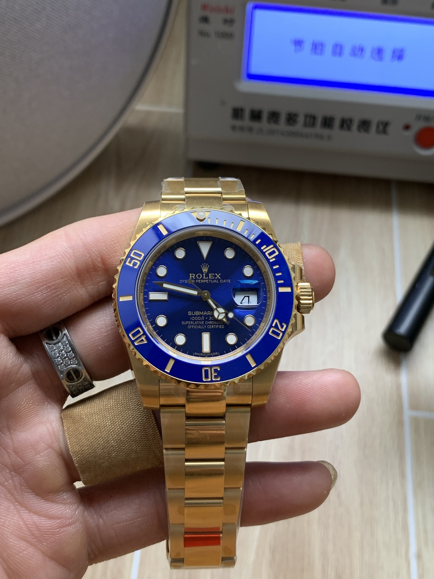 vsf-10527-8ec13a8f3c-i1749988852419_8970_0_0 VS Factory Rolex Submariner Date “Solid Gold Blue” 41mm (126618LB) 1:1 Super Clone – DD3235 Movement - Image 1