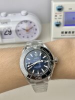 VS Factory Omega Seamaster Planet Ocean Ultra Deep 6000M 45.5mm Gradient Blue Dial Stainless Steel Bracelet (215.30.46.21.03.001) 1:1 Super Clone – DD8912 Movement - Image 4