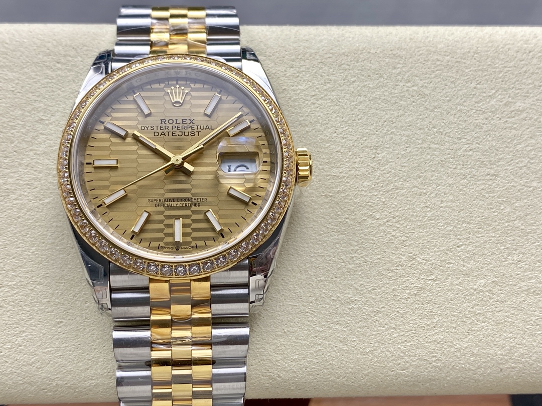 vsf-14326-884df1c136-a1732532766467_5744-1 VS Factory Rolex Datejust 36 Two-Tone Yellow Gold Diamond Bezel Golden Fluted Motif (126283RBR) 1:1 Super Clone – DD3235 Movement - Image 1