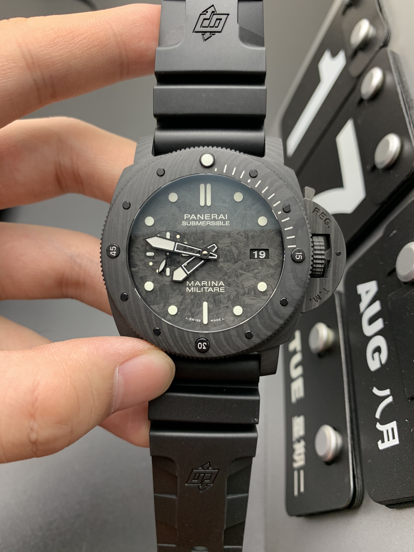 vsf-14921-1ca178372b-i1629181470_217_0-1 VS Factory Panerai Submersible Marina Militare Carbotech 47mm PAM00979 1:1 Super Clone – DDP.9010 Movement - Image 1