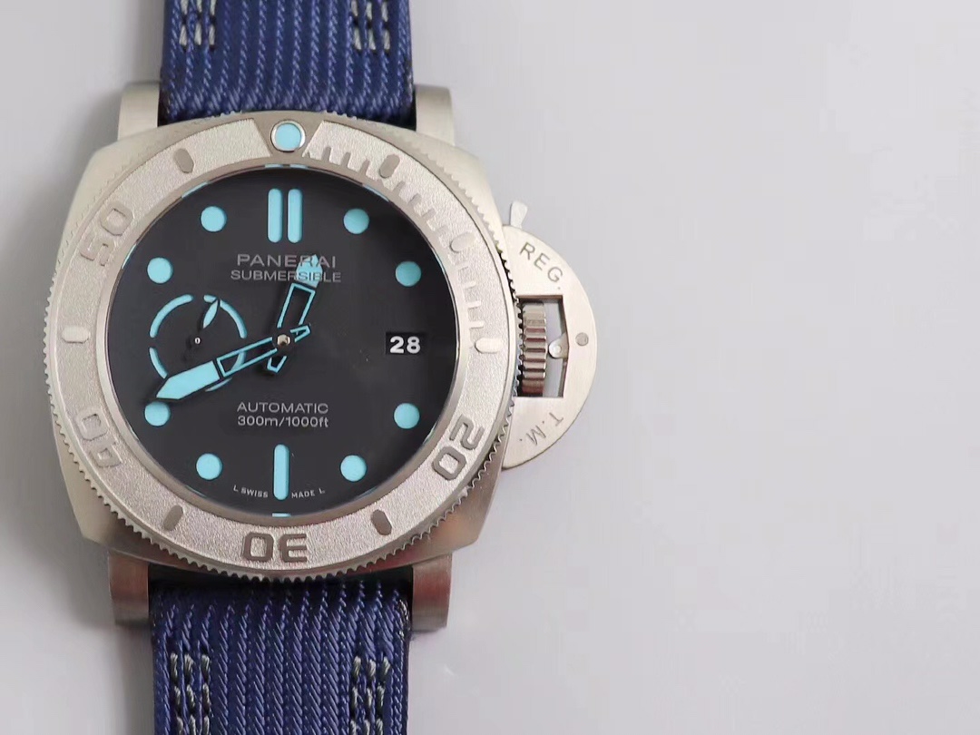 vsf-14940-4086245b38-i1672983656_9722_3 VS Factory Panerai Submersible “Mike Horn Edition” 47mm PAM00985 1:1 Super Clone – DDP.9010 Movement - Image 1